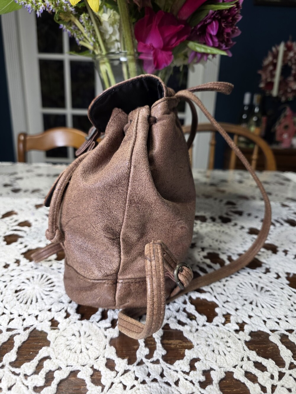 Wilson's Weathered Brown Leather Mini Backpack Shoulder Bag - Picture 5 of 13